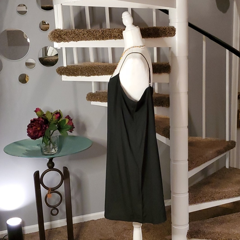 Plus-size Long Sleeved Dress - Picture 10 of 11